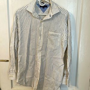 Men’s dress shirt made by Tommy H. Size m
